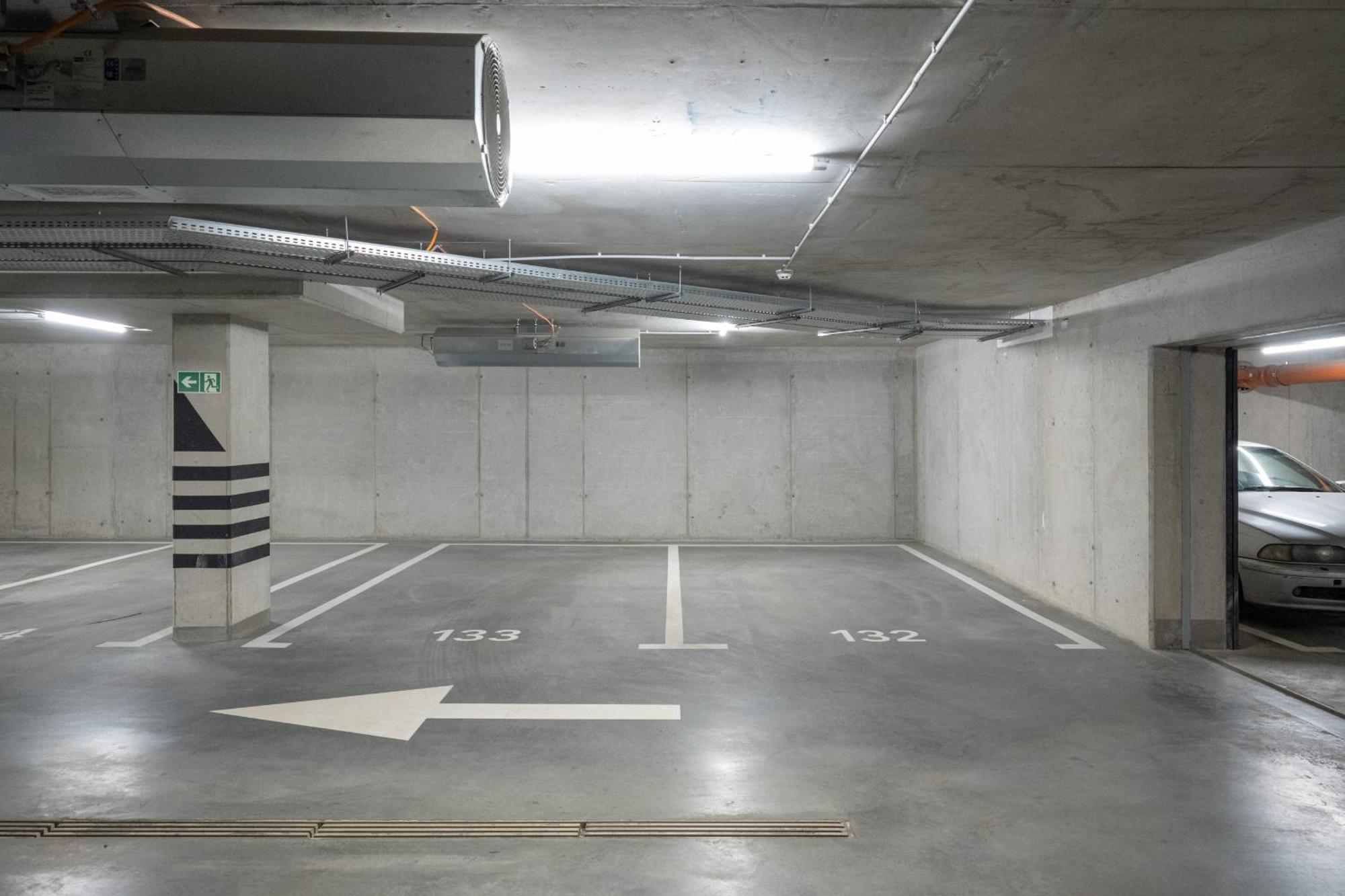 Luksusowy Apartament Z 3 Sypialniami, Klimatyzacja, Parkingiem I Biurkiem We Wroclawiu By Renters Prestige Kültér fotó