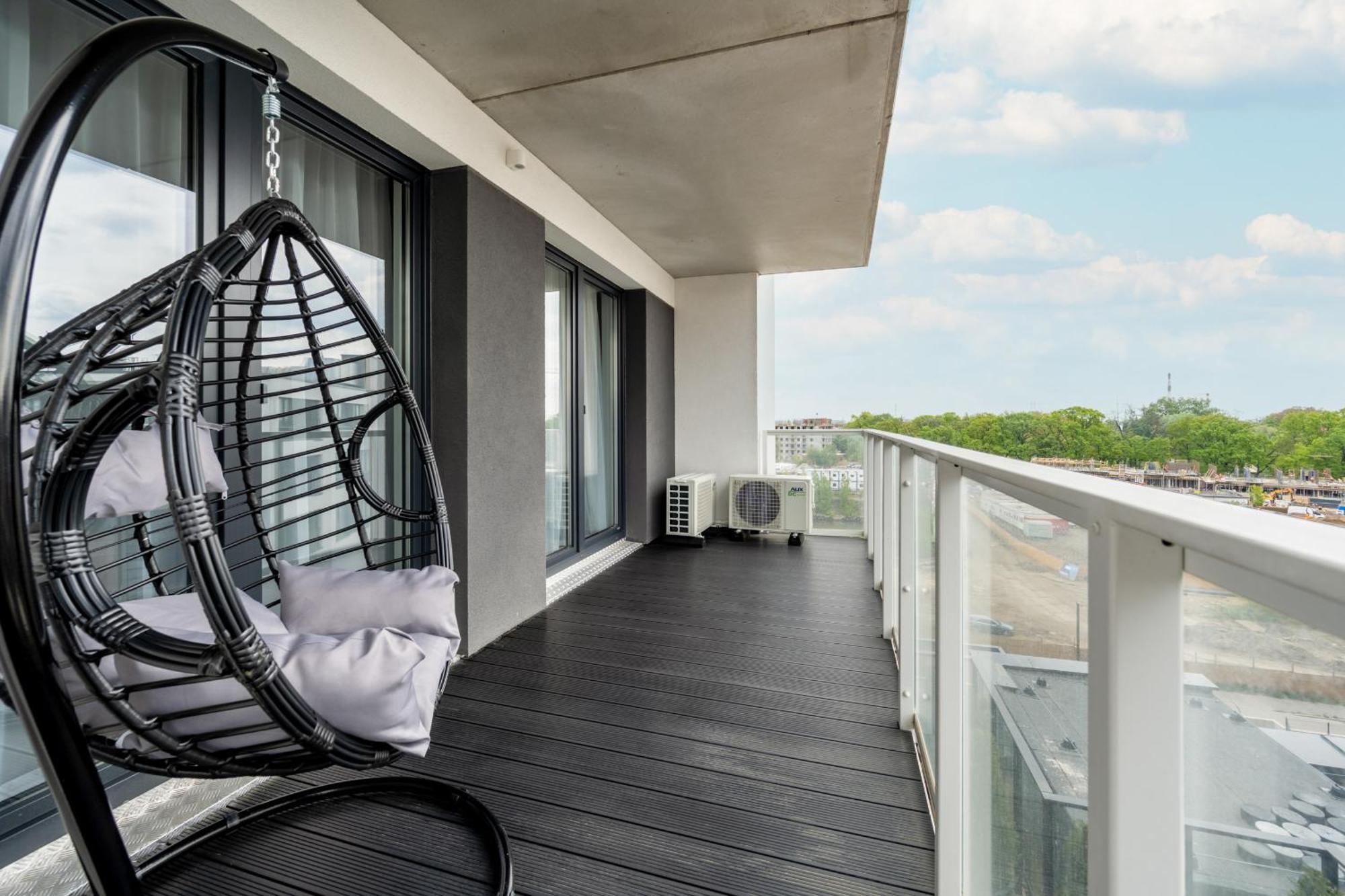 Luksusowy Apartament Z 3 Sypialniami, Klimatyzacja, Parkingiem I Biurkiem We Wroclawiu By Renters Prestige Kültér fotó